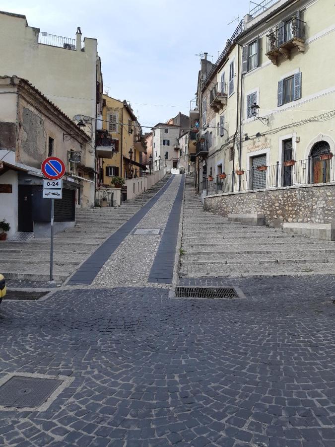 Appartamento Guidonia Montecelio Esterno foto