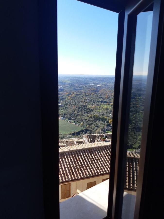 Appartamento Guidonia Montecelio Esterno foto