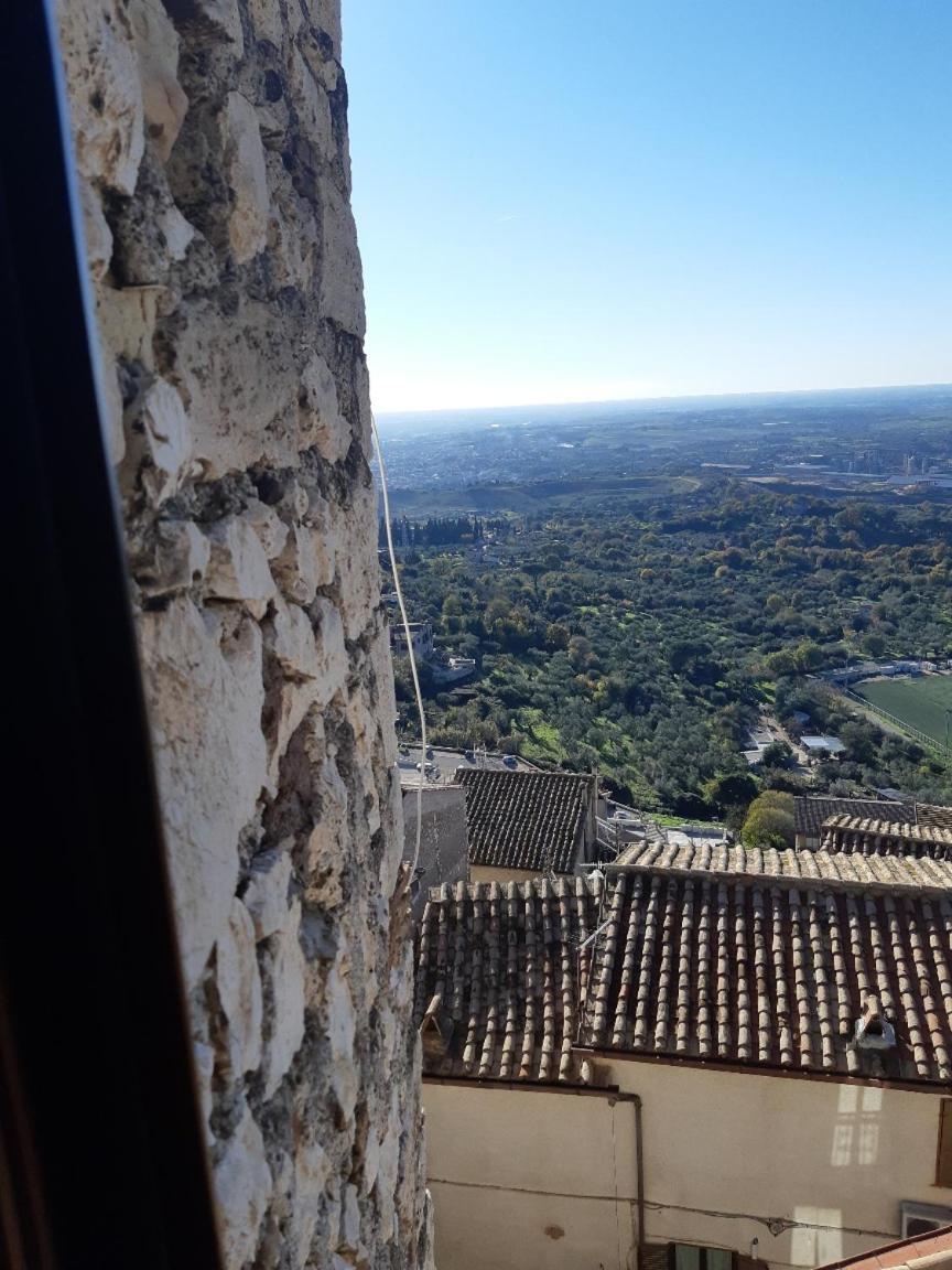 Appartamento Guidonia Montecelio Esterno foto
